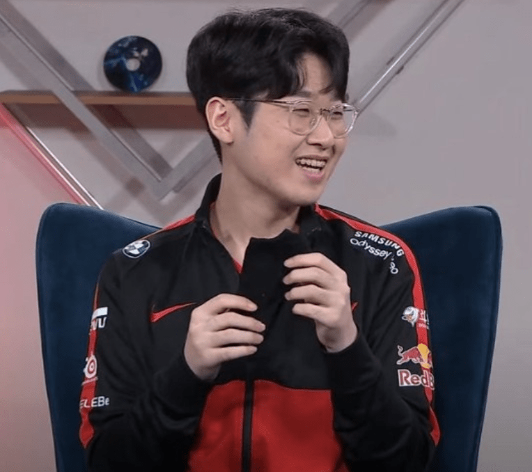 阿扎伦卡连续三场比赛得分超过表现优异，RNG不断突破！