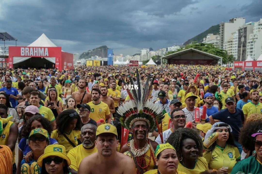 穆古鲁扎迎来七赛季出色发挥，瑞士队观众热烈欢呼！